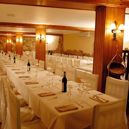 & Sierra De 4* Szálloda 4*