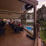 Отель & Sierra De 4* Казорла