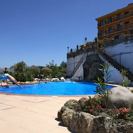 & Sierra De 4* Отель 4*