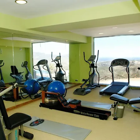 & Sierra De 4* Hotel 4*