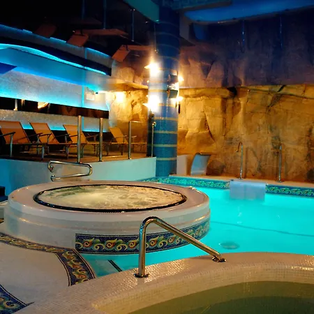 Hotel & Sierra De 4* Cazorla