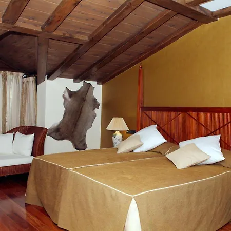 Hotel & Sierra De 4*