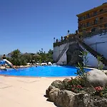 & Sierra De 4* Hotel 4*