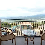 Hotel & Sierra De 4*